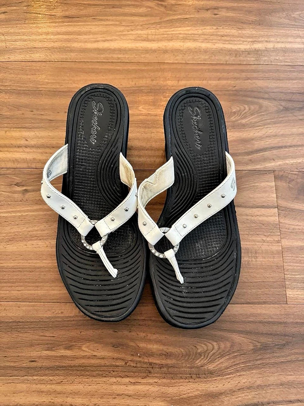 Skechers Wedge Sandals in White & Black